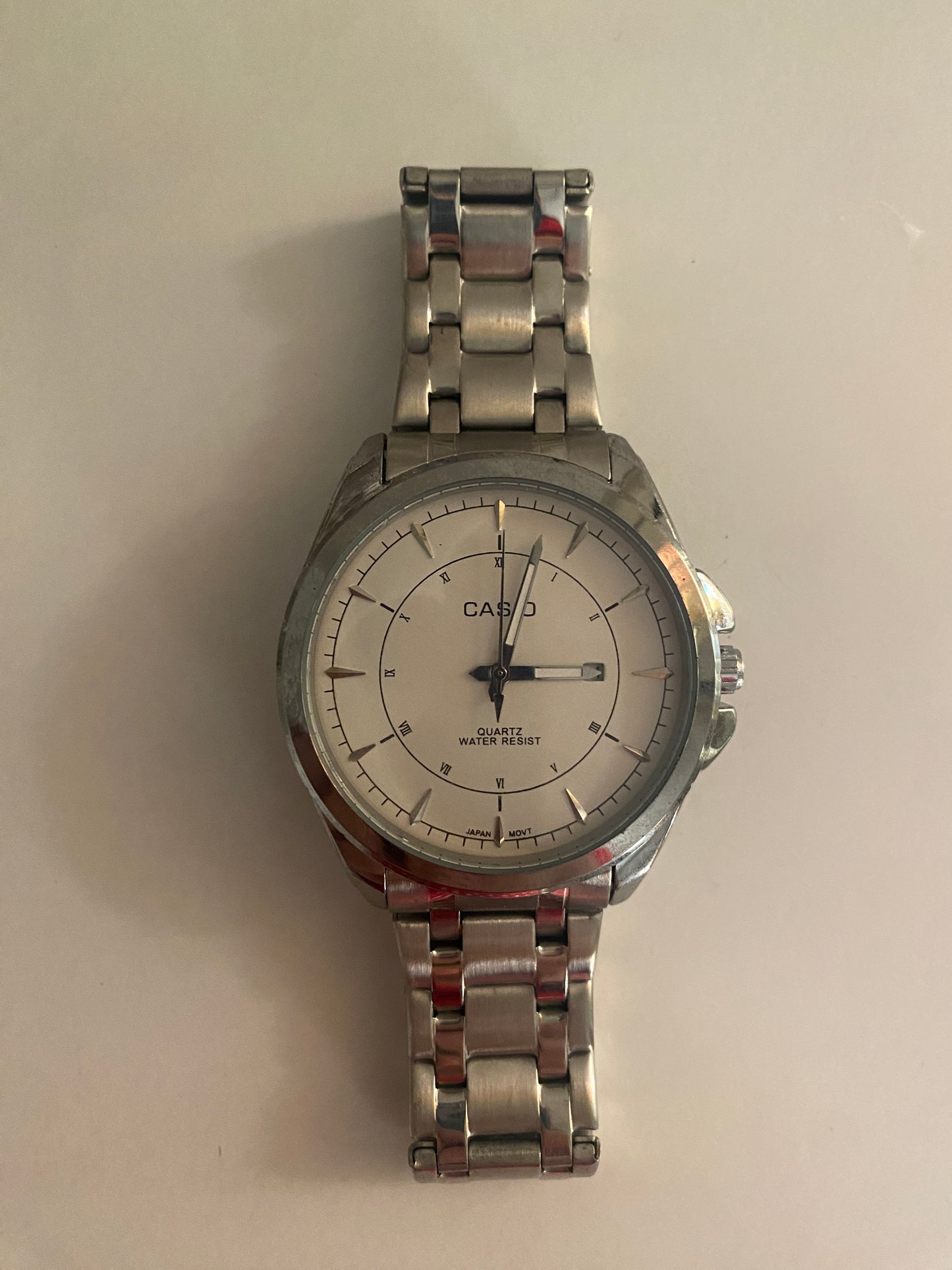 Casio chunky Round Watch for men