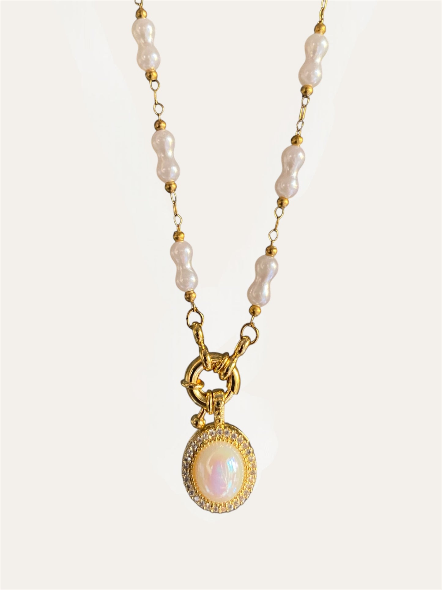 Cat eye Necklace