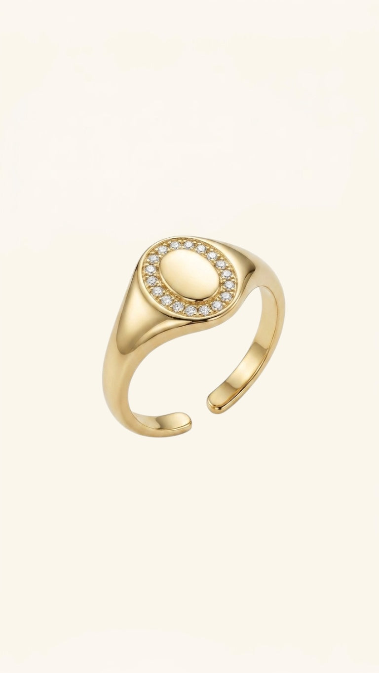 Oval pinky ring