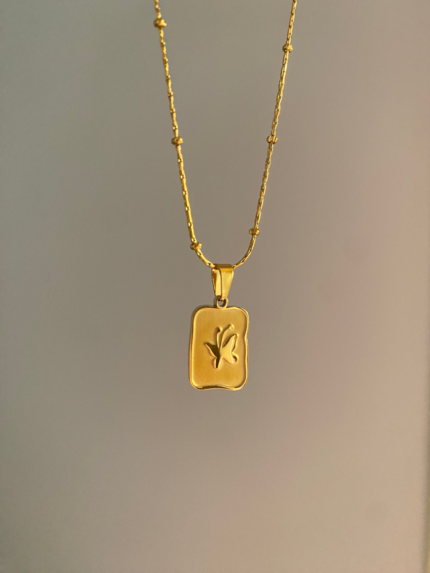 Golden papillon Necklace
