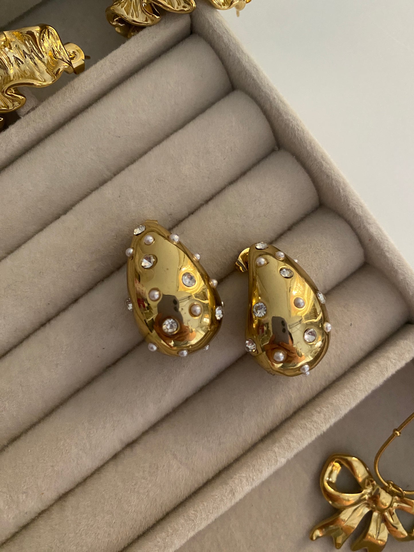 Cloved Bottega Earring