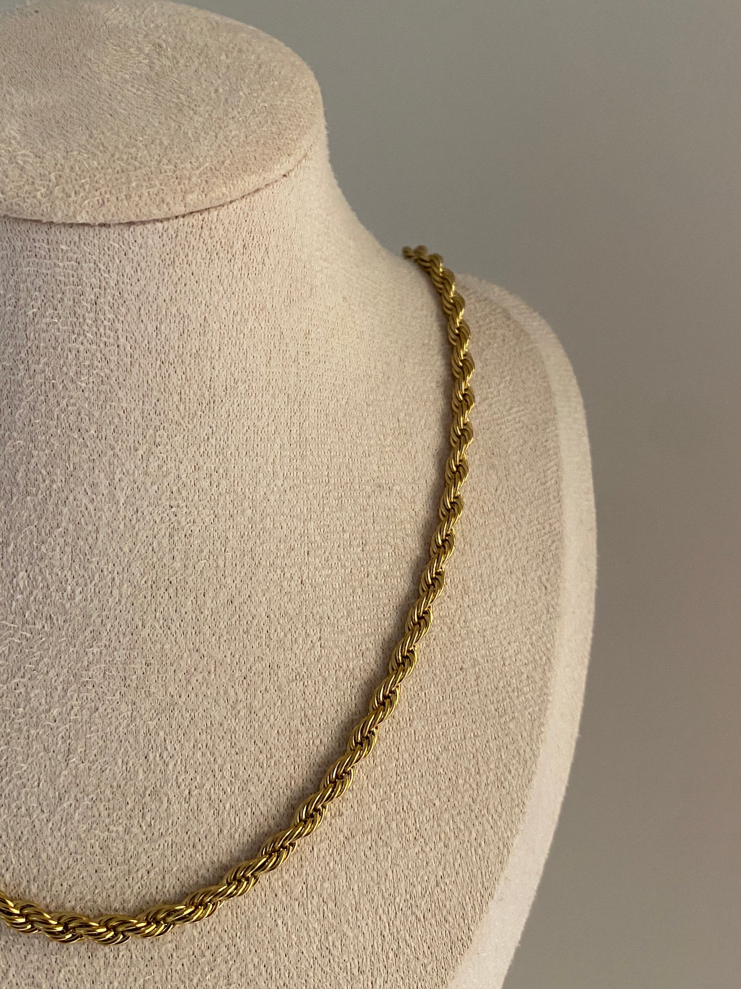 Rope necklace