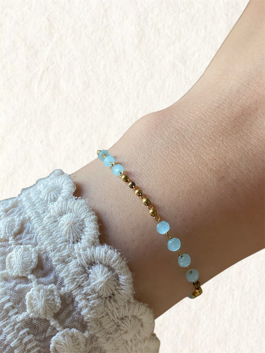 Icy Bloom Bracelet