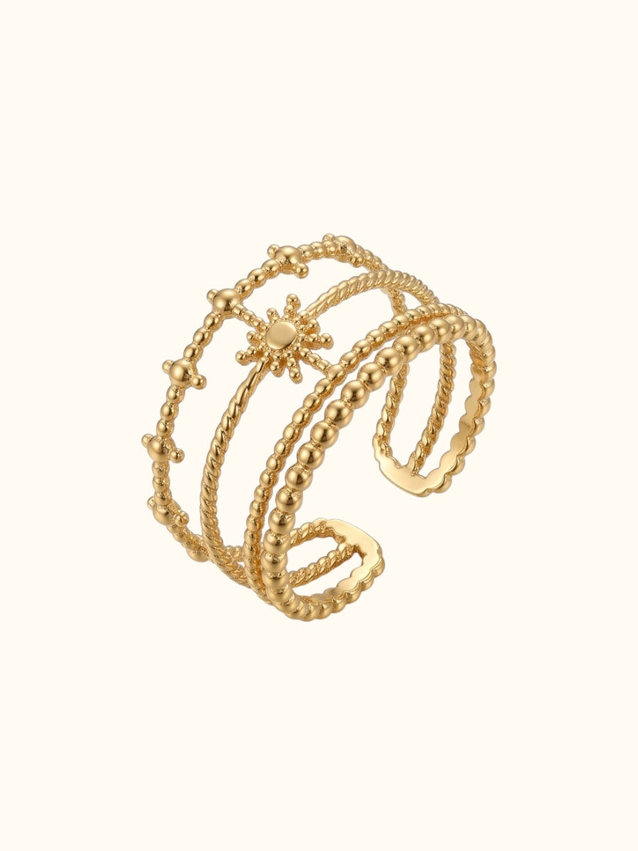 Luna star ring