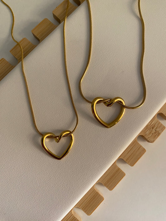 Hangin' Heart Necklace