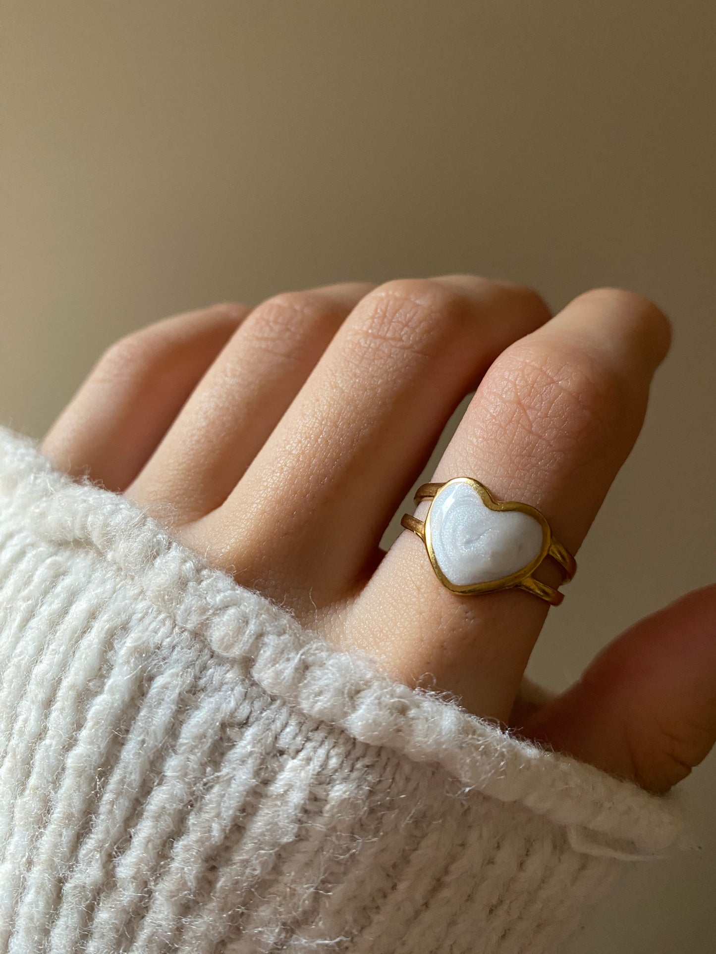 White Heart Ring