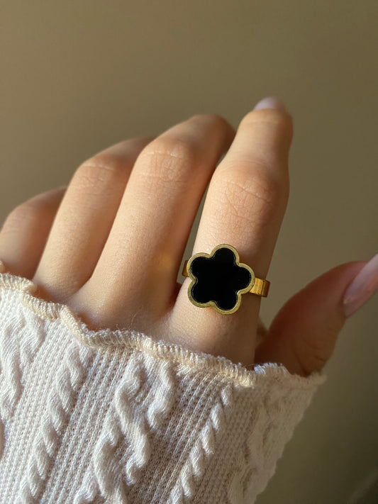 Black Flora Ring