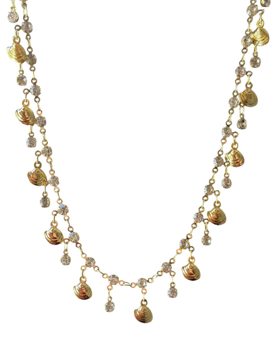 Shell necklace