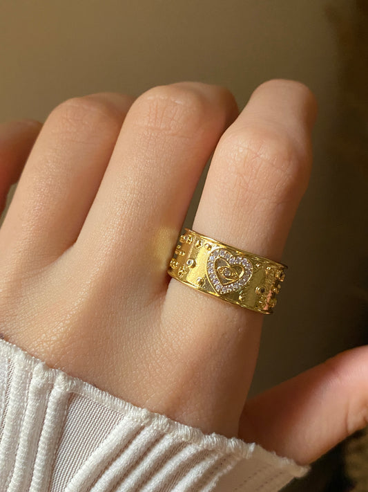 Amour Ring