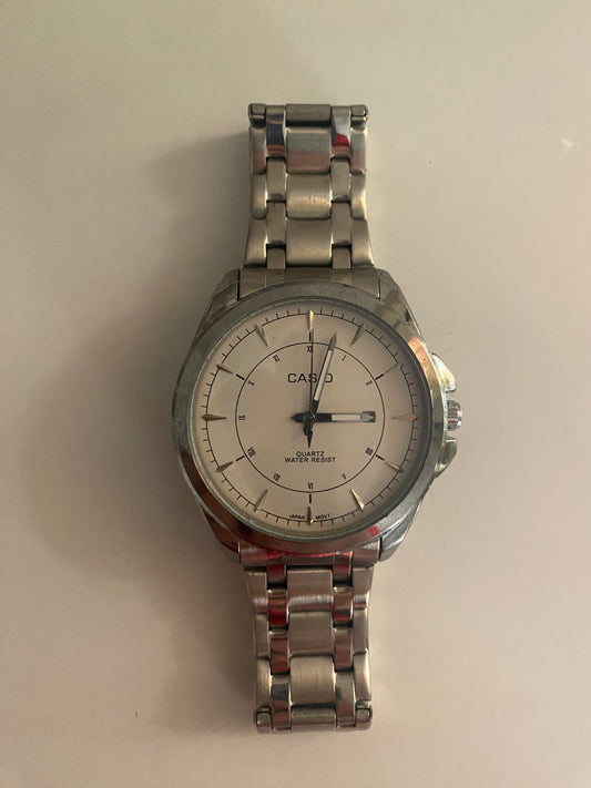 Casio chunky Round Watch for men