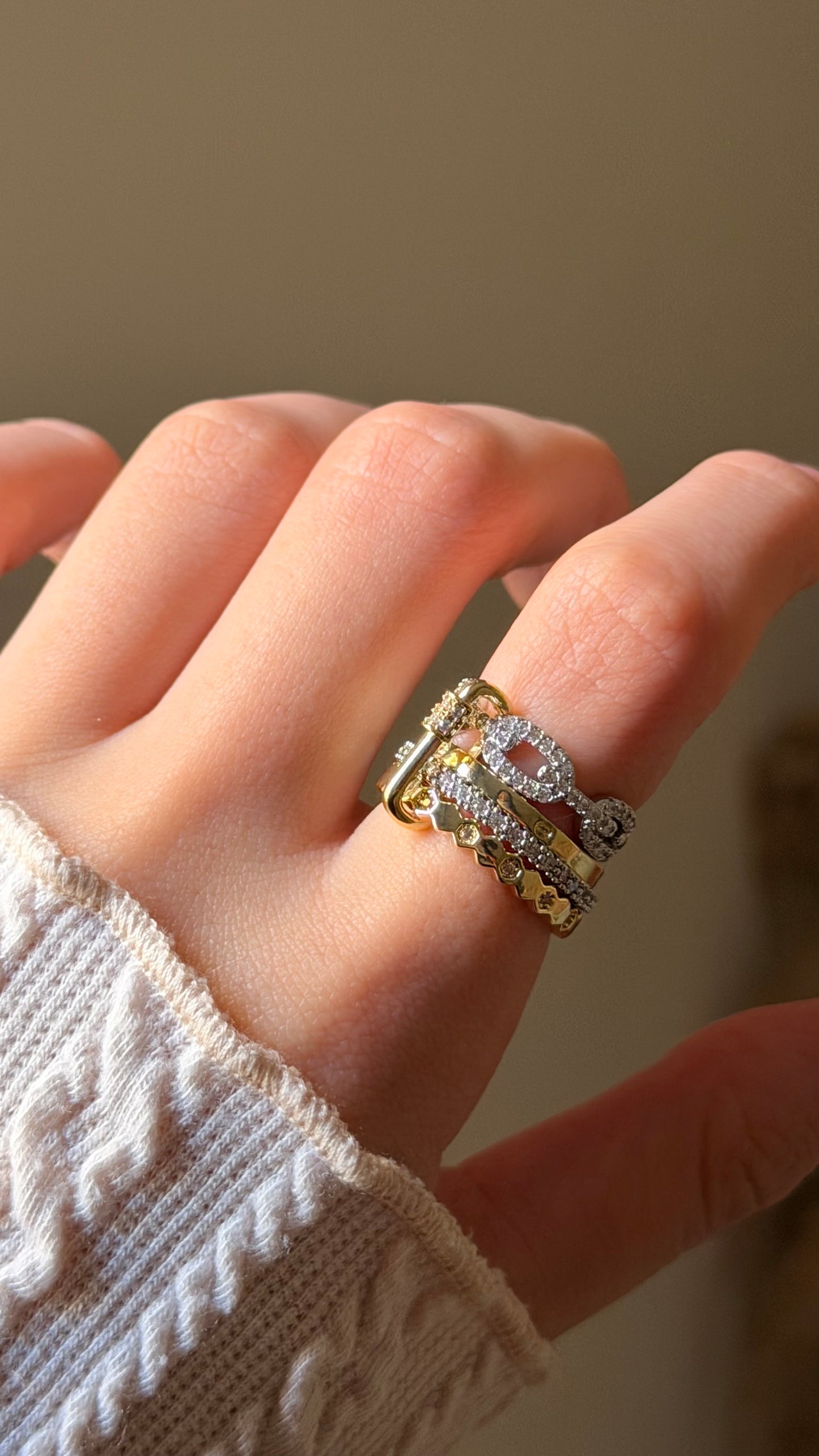 Luxe halo Stack