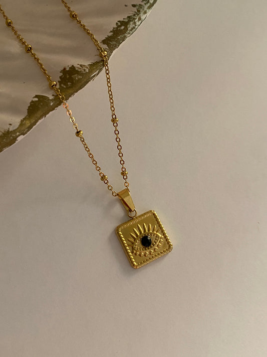 Eyeconic necklace