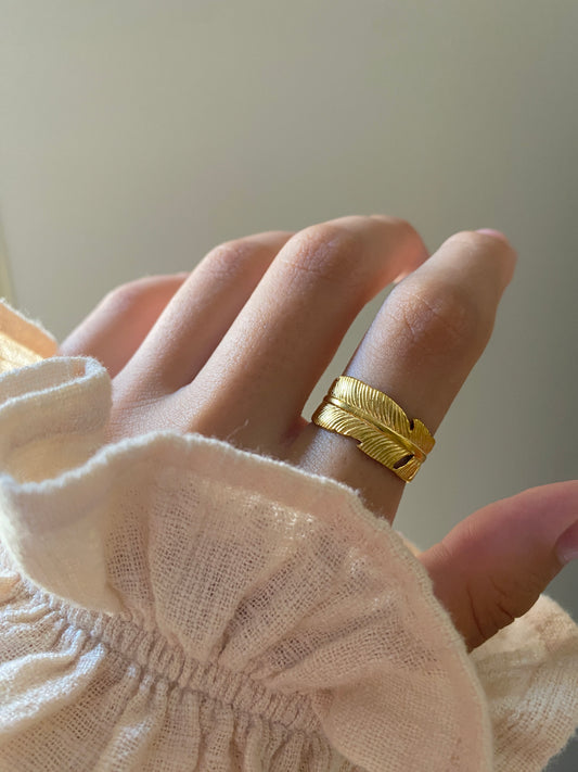Feather Ring