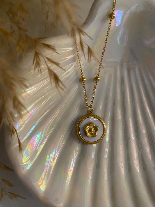 Bloom Necklace