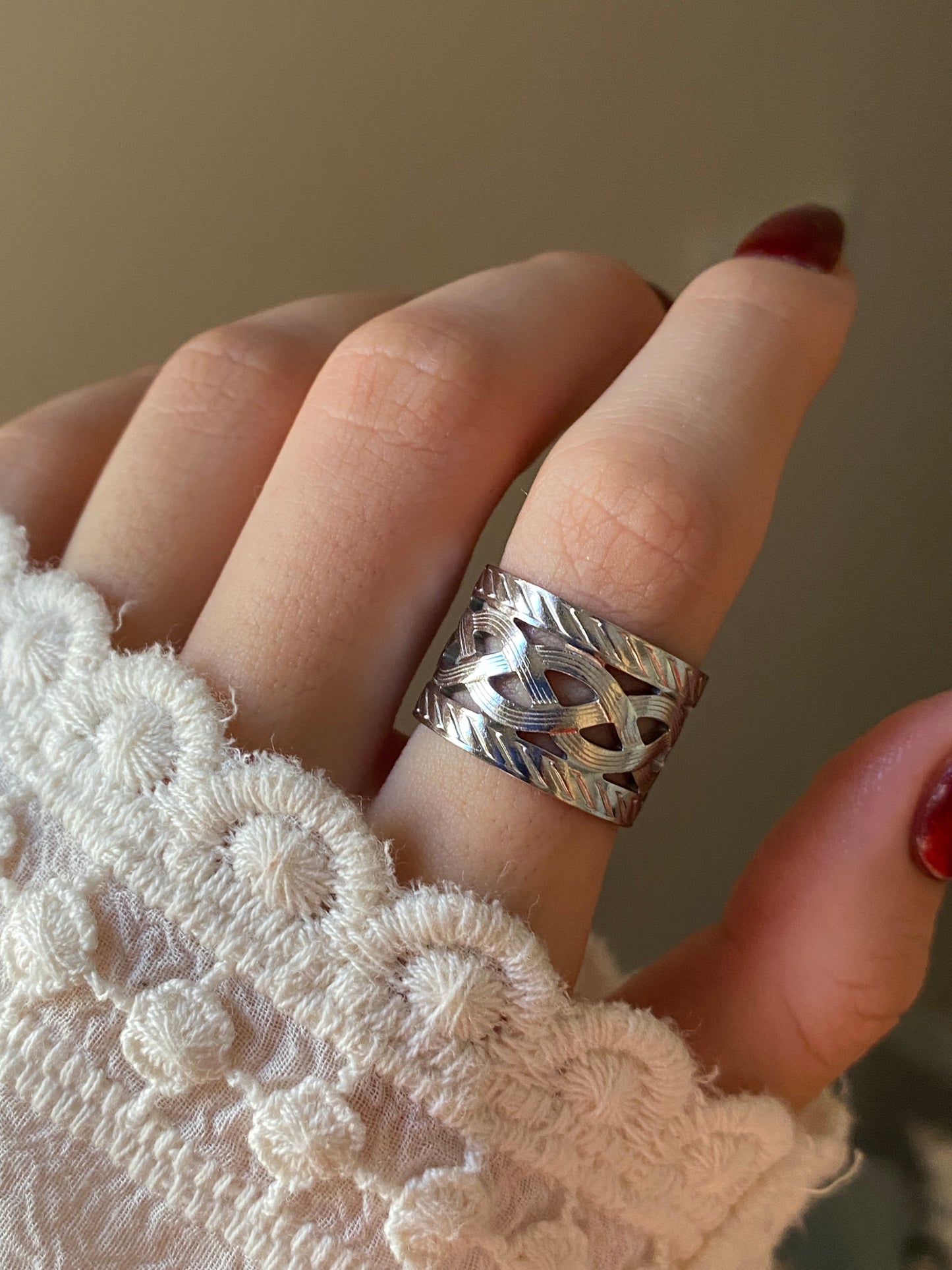 Boulder ring