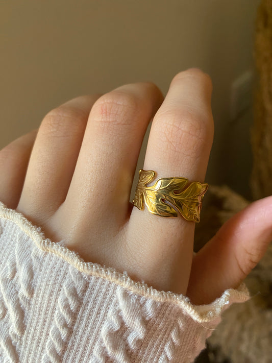 Petal Ring