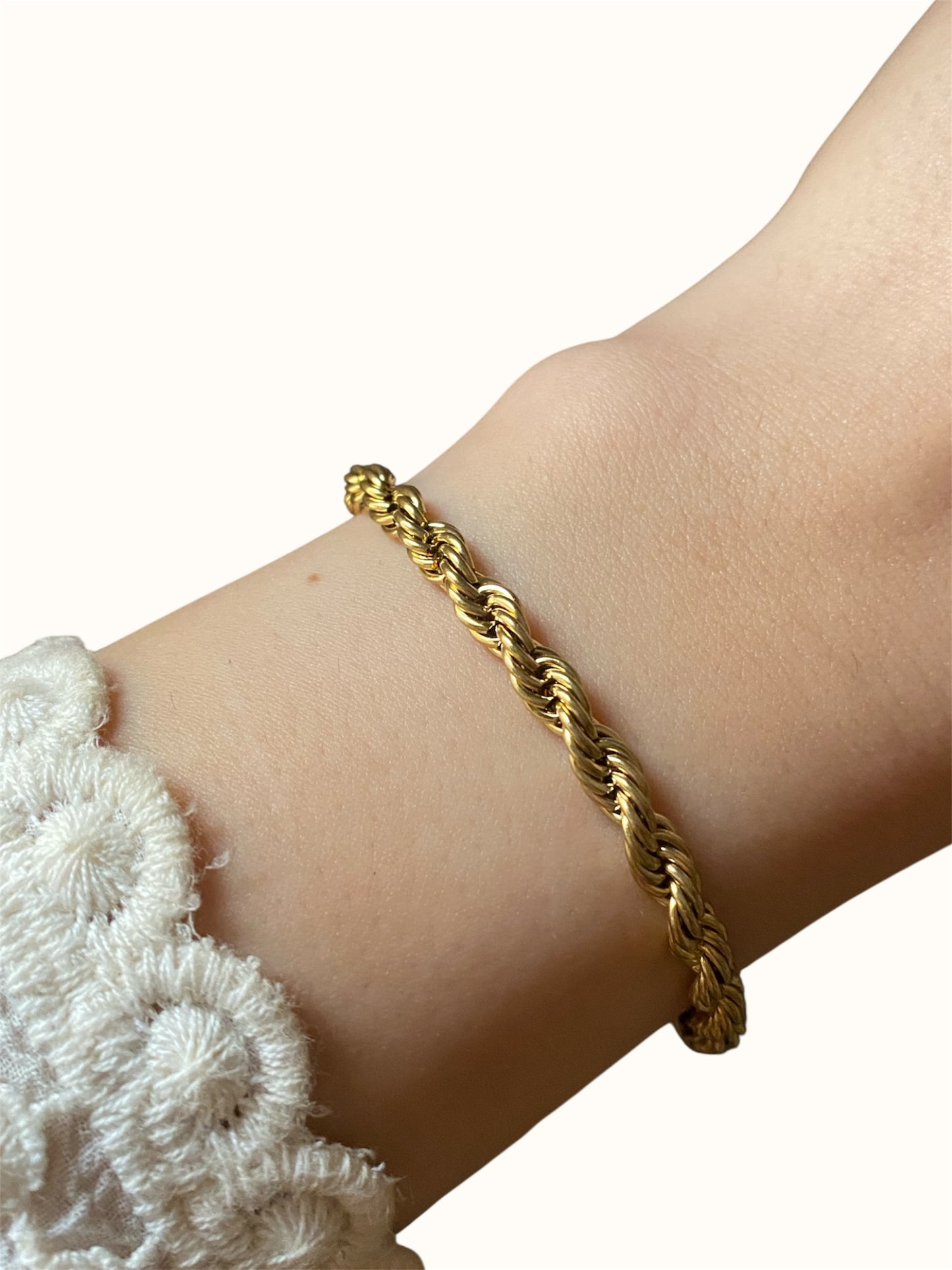 Rope bracelet