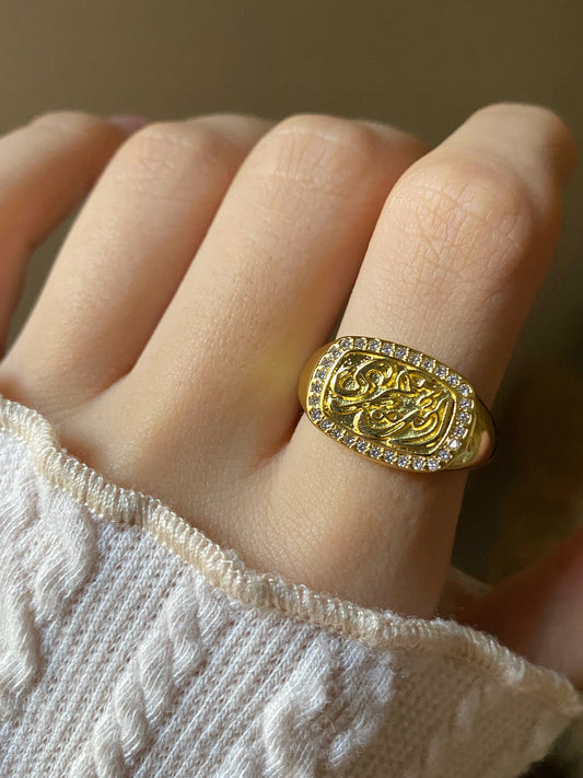 أنتَ عُمْرِي