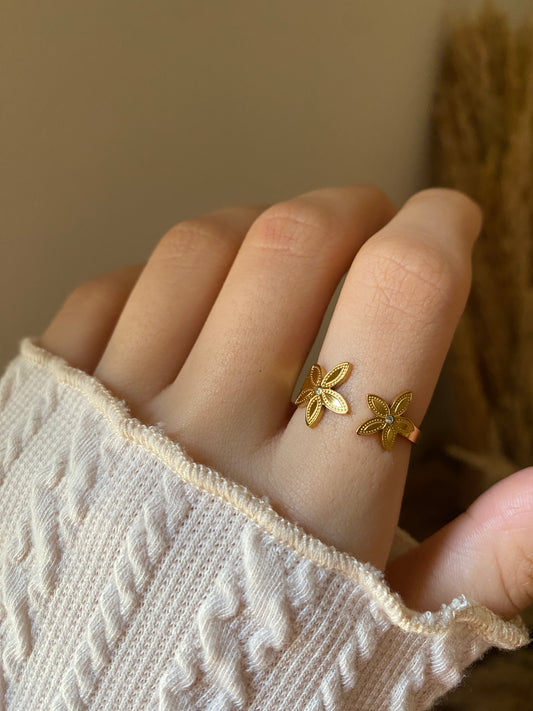 Bloom Ring