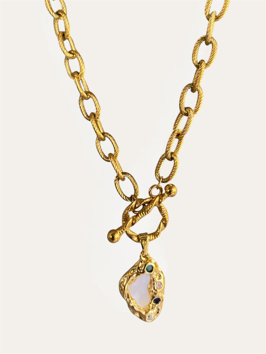 Eterna Necklace