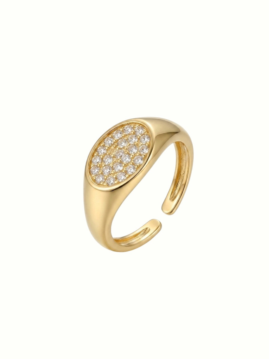 Crystalé pinky ring