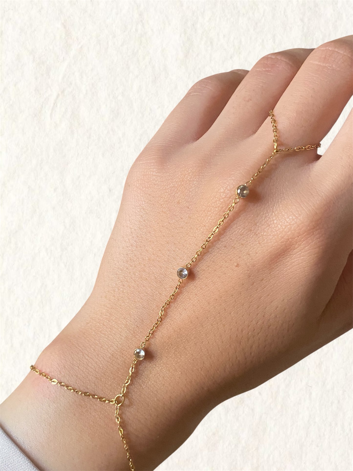 Trio Gem Hand chain