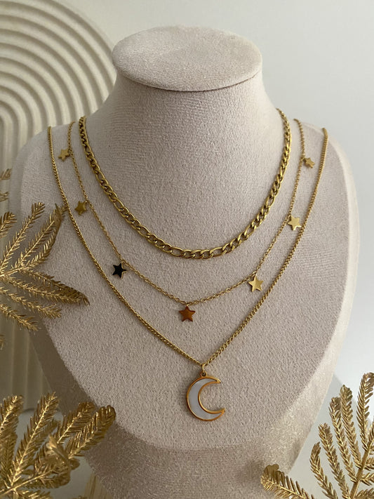 3 layers Crescent Necklace