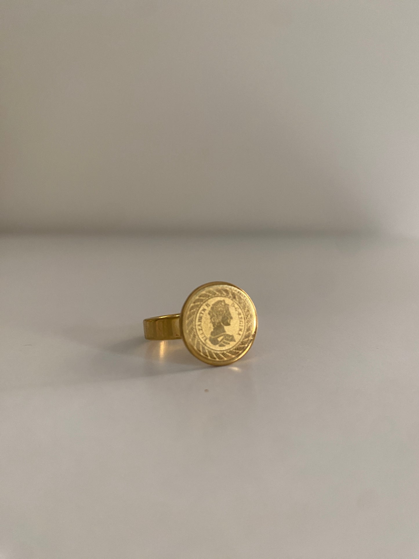Coin Ring